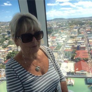 Meet your Posher, Joan